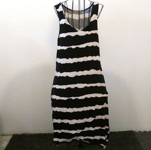 Riders by Lee Black and White Sleeveless Dress